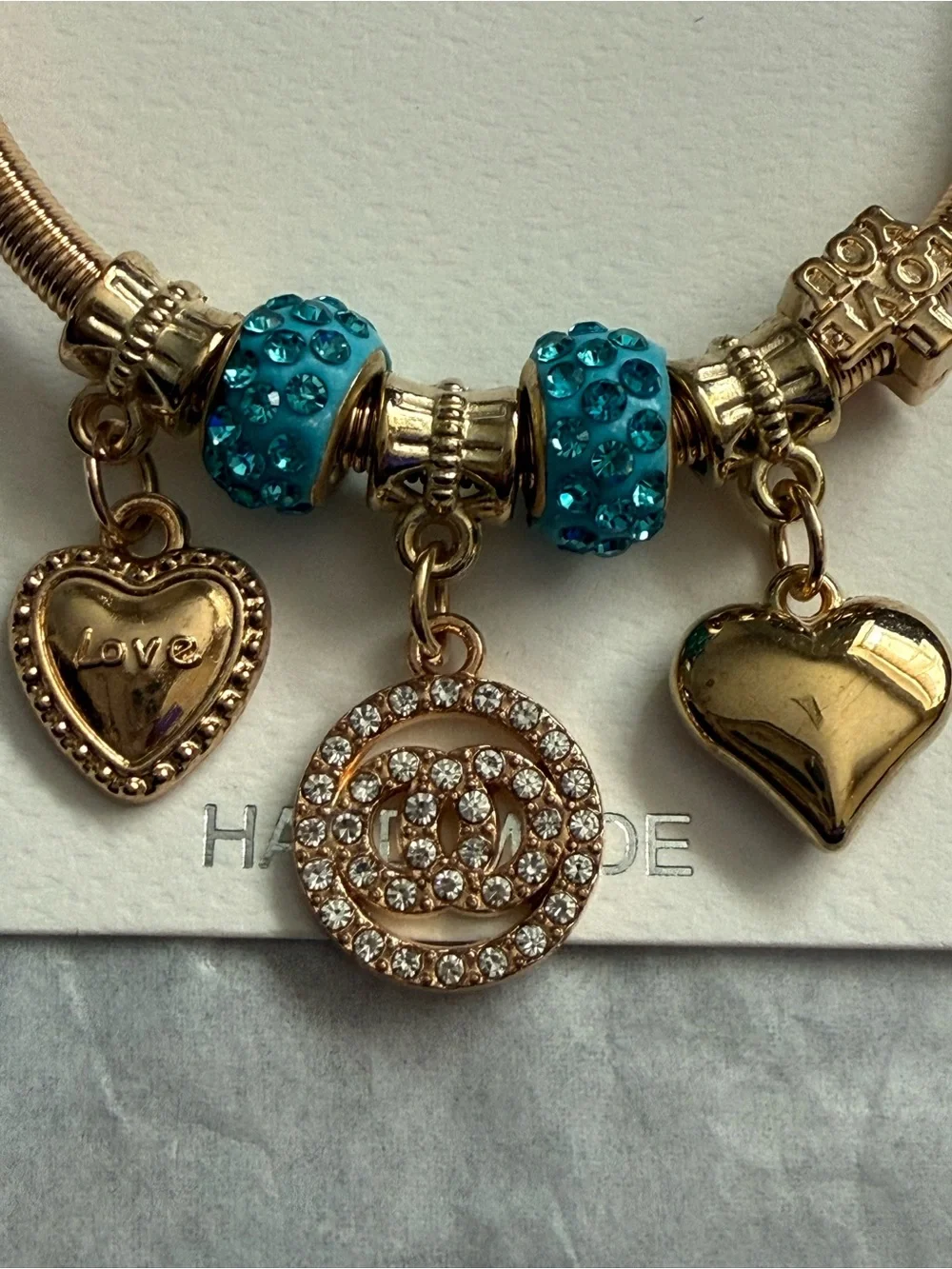 N/A elegant gold